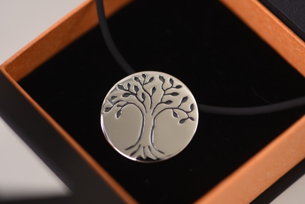 Schmuckset Baum des Lebens aus Silber mit Kautschukkette