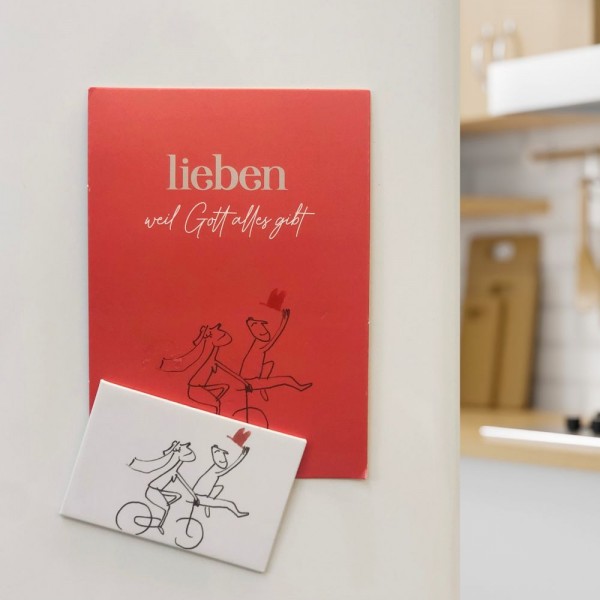 lieben, weil Gott alles gibt – Magnet mit Grußkarte
